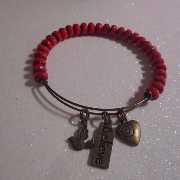 Bird Charm-Believe Charm-Heart Charm Bracelet (Handmade) - Picture 1 of 2